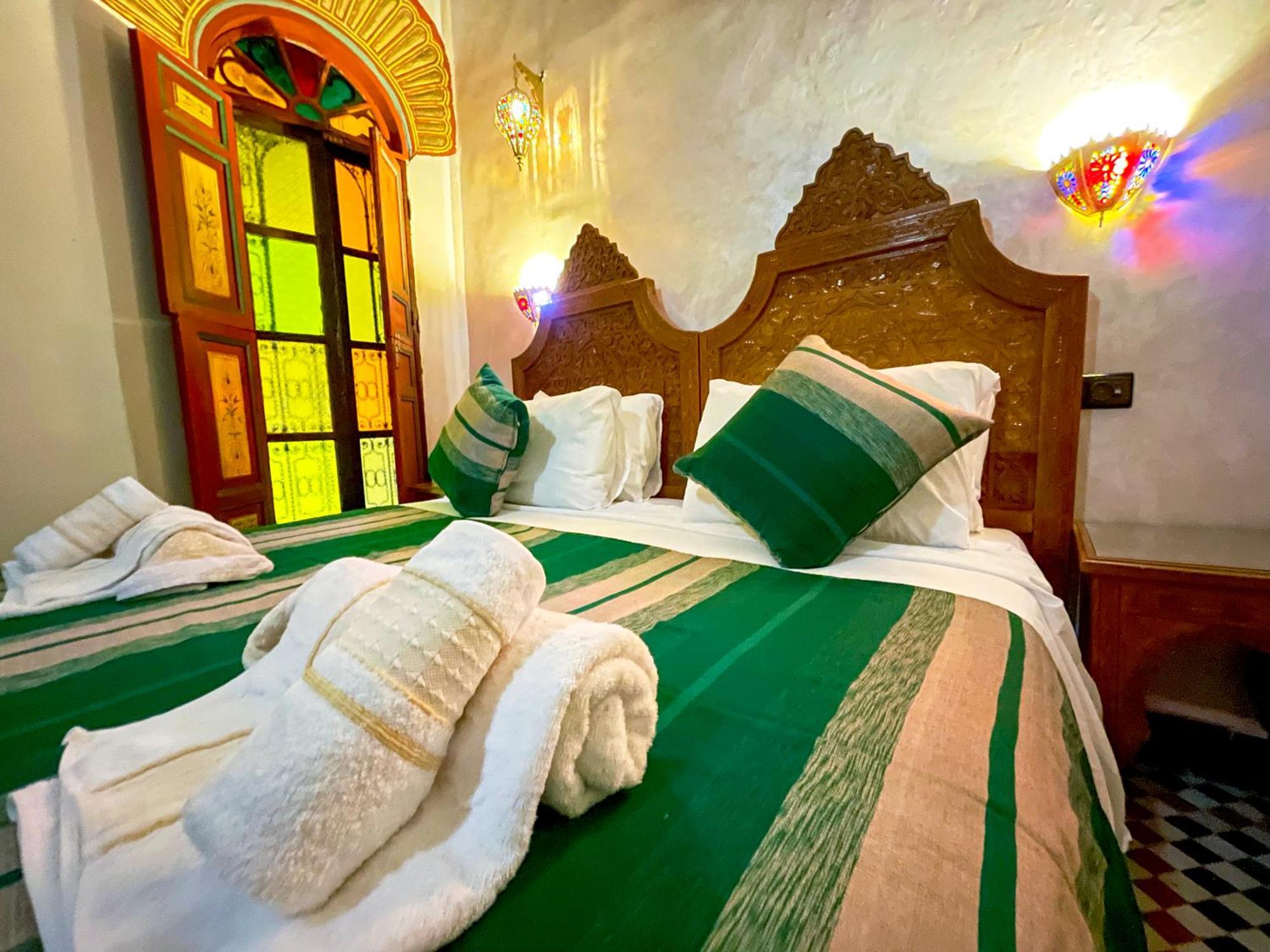 Riad Dar El Ouedghiri Фес Экстерьер фото