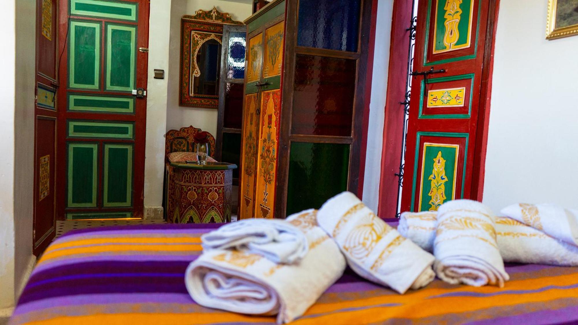 Riad Dar El Ouedghiri Фес Экстерьер фото
